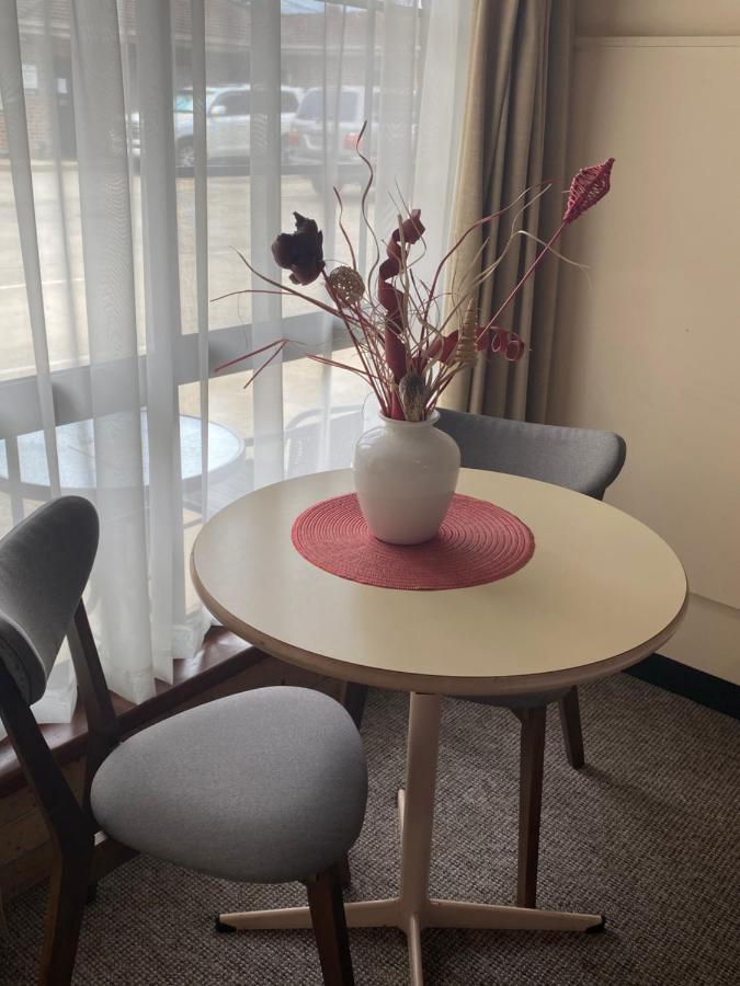 Marriott Park Motel Новра Екстер'єр фото